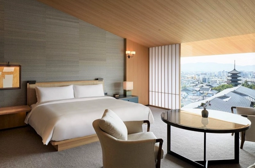luxury hotels Japan