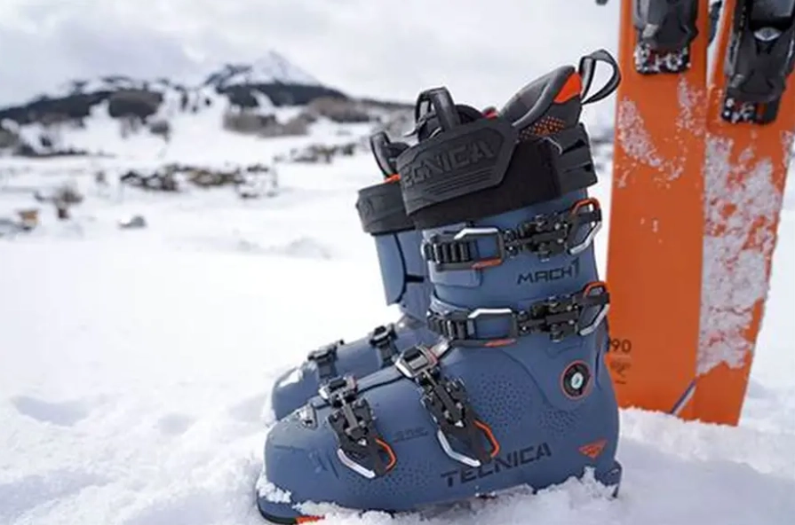 how to choose ski boots