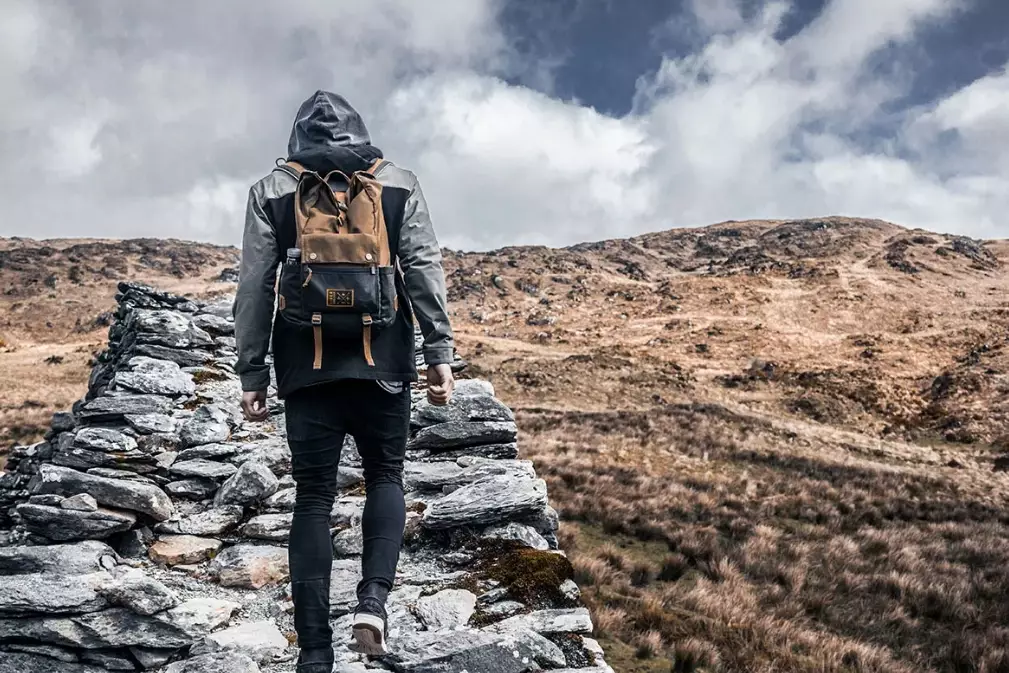 what to pack for a day hike